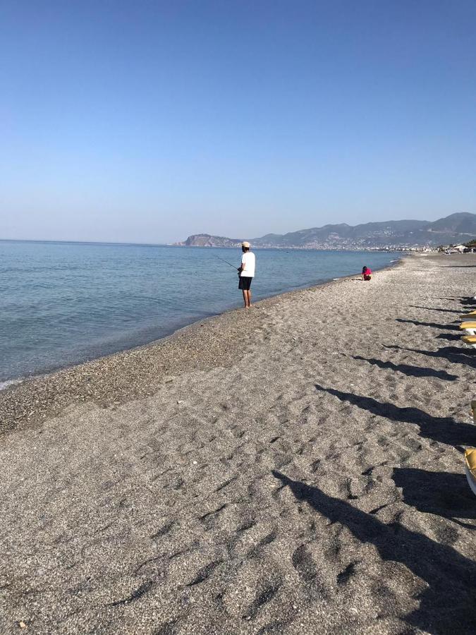 Empire Residence Alanya/Mahmutlar 50M От Моря 외부 사진